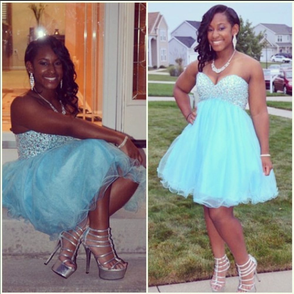 Tony bowls homecoming/ prom dress